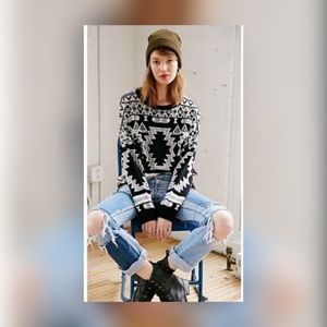 Urban Outfitters Cozy Oversize Aztec Print Sweater